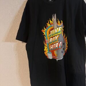 FOREIGNER Juke Box Hero Graphic Tee The Thread Shop Black Rock Band XL